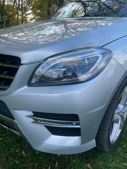 Mercedes-Benz ML500 - 2