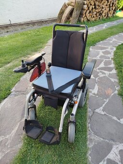 Elektrický invalidný vozík - 2