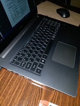 Acer Swift 3 15.6 1080p strieborný - 2