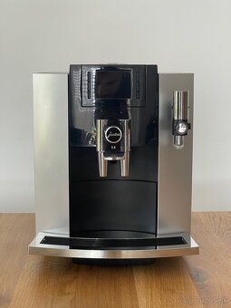 Jura E8 - 2