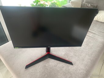 Herny monitor LG 27GL83A-B IPS 27” 2560x1440 HDR 144hz - 2