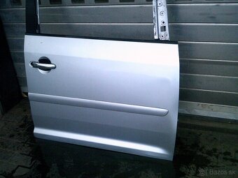 Prave predne dvere Volkswagen Caddy a Touran - 2