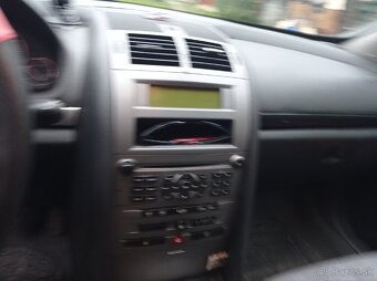 Peugeot 407 - 2