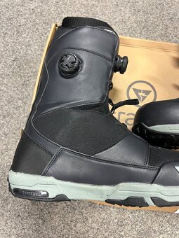 Snowboard topánky Gravity Manual - vel. 45 (29cm) - 2