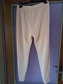 Dámske Gymshark tepláky, M - 2