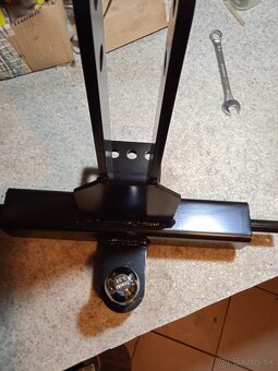 ZAVES NA MALOTRAKTOR - guľa + agzat - 2