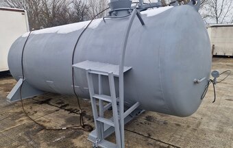 Cisterna fekál ACF 041 8,3 m3 - 2