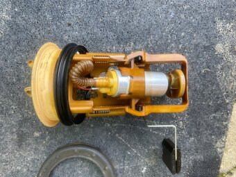 Palivové čerpadlo bmw e46 320d - 2