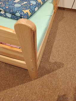 Posteľ klasická 90x200 - 2