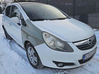 Opel Corsa 1.4 16V benzín - 2
