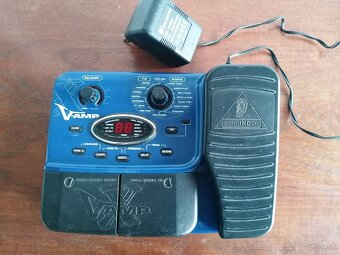 V AMP X Behringer - 2