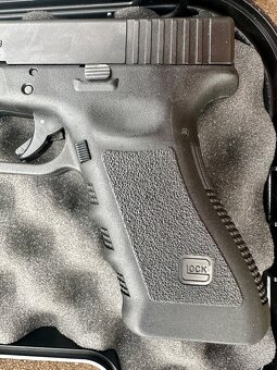 Glock 17 - 2