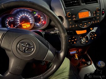 Toyota RAV4 2,2 D-4D 180 Sol 130kW - 2