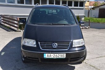 Volkswagen Sharan 2.0 TDI Comfortline - 2