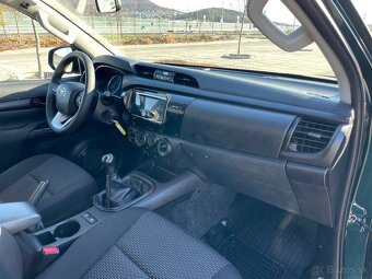 TOYOTA HILUX DC 2.4 I D-4D Live - NA PREDAJ / NA SPLATKY - 2