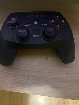 PlayStation 3 super slim - 2