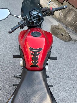 Yamaha FZS 600N - 2
