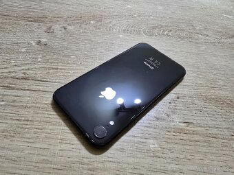Iphone xr plnefunkcny telefon ma len bezne znamky pouzivania - 2