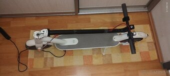 Xiaomi Mi Electric Scooter 2 White - 2