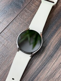 Samsung Galaxy Watch 6 - 2