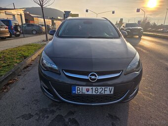Opel Astra Sport Tourer ST 1.7 CDTI ECOTEC Active/drive - 2