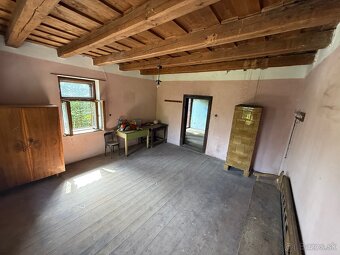 Dom/chalupa s veľkým pozemkom – Vyšné Ladičkovce - 2