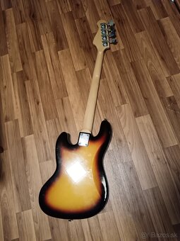 Elektrická basgitara - 2