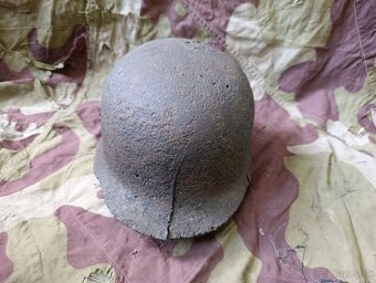 Maďarská helma - 2