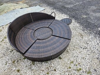 Ratanove kruhove sedenie - 2