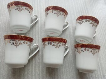Šálky a podšálky, porcelán. - 2