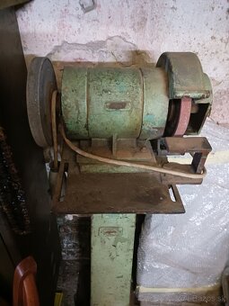 Dvojkotučová stojanová brúska - 2