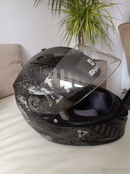 Predám prilbu shark - 2