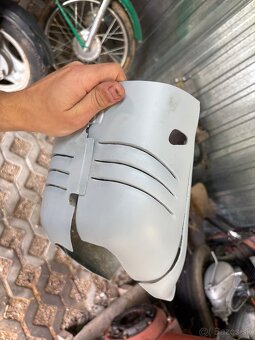 Laminátové prsíčka Jawa 555/550 - 2