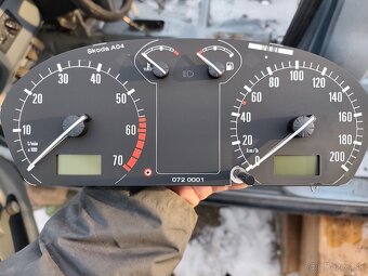 Riadiaca jednotka a budíky Škoda Fabia 1 - 2