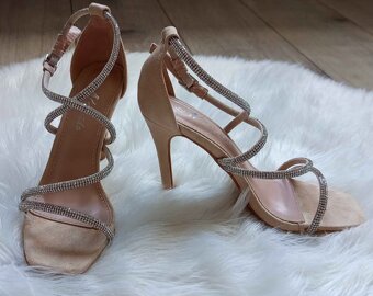 Spoločenské elegantné sandálky - 2