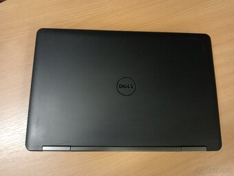 predám nefunkčný notebook Dell Latitude e5540 - 2