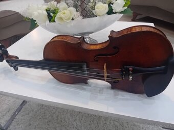 Predám zachovalý husle 4/4 - 2
