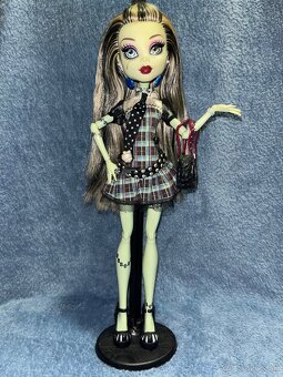 Monster High Frankie Stein - 2