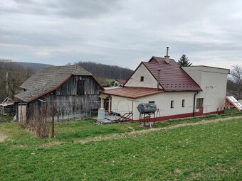 RODINNÝ DOM, STODOLA a POZEMOK 4822 m2 KOPANICE MYJAVA - 2