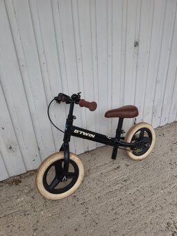 Čierne odrážadlo BTWIN - 2