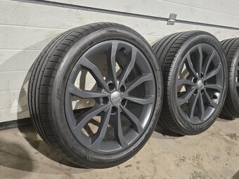 Letná Sada AUDI A4 B8, B9+245/40 R18 - 2