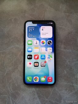 iPhone 11 PRO / Zelený 64GB - TOP stav - 2