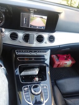 Predám Mercedes E200 model w213 ročník 2017 - 2