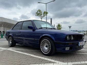BMW e30 320is coupe 1987 - 2