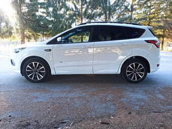 Ford Kuga 2.0 TDCi Duratorq 180k ST Line X A/T AWD Tiguan - 2