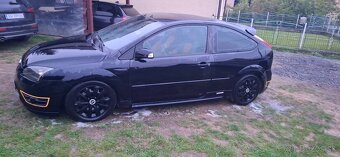 Ford Focus ST 2.5 v5 - 2