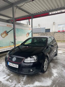 Predám Volkswagen Golf 5 GTI 2.0 tfsi 147kw - 2