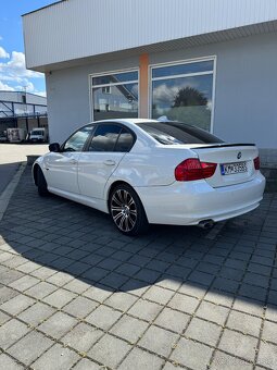 BMW E90 320D 135kw - 2