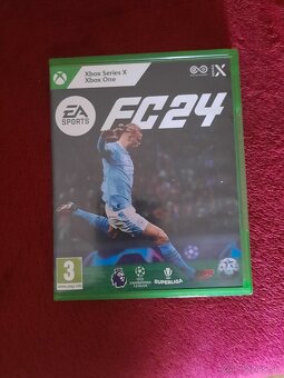 X box one s - 2