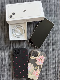 iPhone 13 128GB Starlight - 2